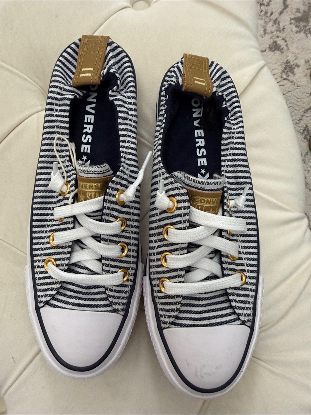 Converse Low-Top Stripe Sneakers - Navy & White with Gold Accents size 7.5